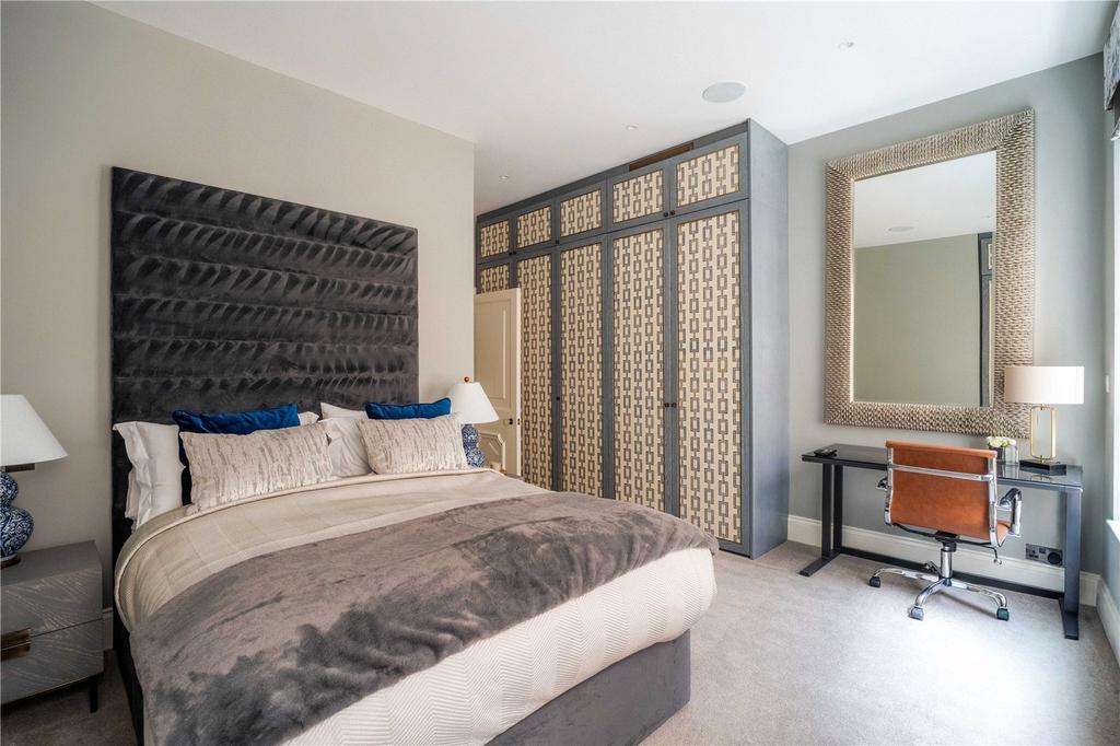 Double Bedroom