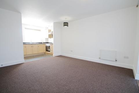 2 bedroom flat to rent, Bittern House, 28 Wraysbury Drive, Yiewsley, UB7