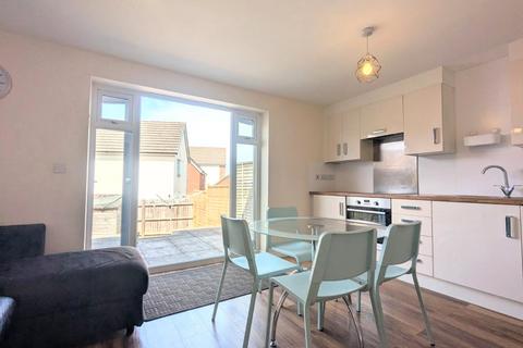 4 bedroom terraced house to rent, Wallshut Wood, Gloucestershire BS16