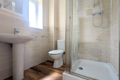 4 bedroom terraced house to rent, Wallshut Wood, Gloucestershire BS16