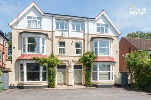 1 bedroom flat to rent, Sandford Road, Moseley, B13 9BU