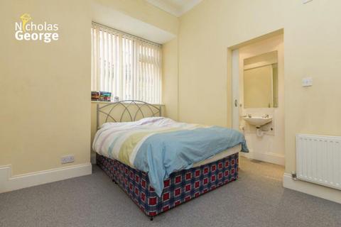 1 bedroom flat to rent, Sandford Road, Moseley, B13 9BU