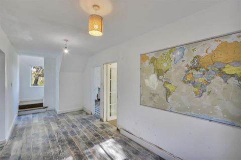 3 bedroom detached house for sale, Llanfyllin SY22