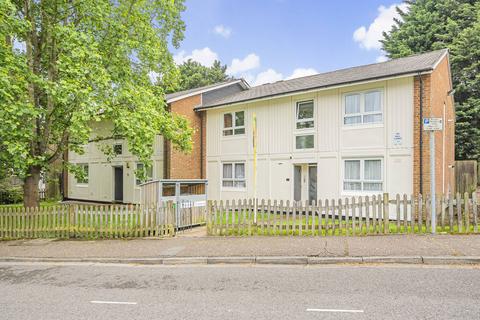1 bedroom flat for sale, Thirlmere Gardens, Northwood, HA6