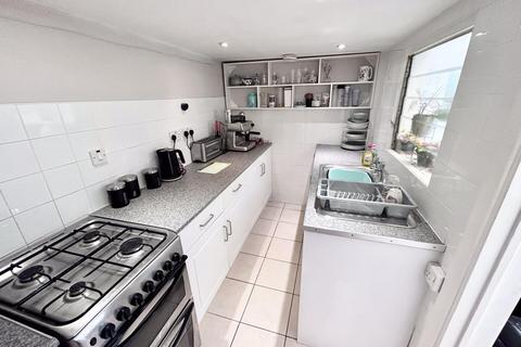 undefined, Carisbrooke Road, Newport