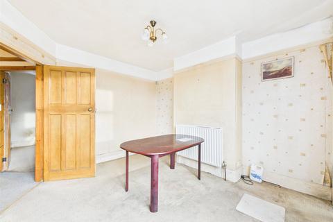 3 bedroom semi-detached house for sale, Clevedon Villas, London Road, Worcester, WR5