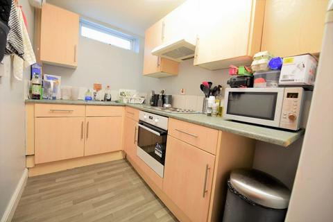 3 bedroom house to rent, 14 Elizabeth Street