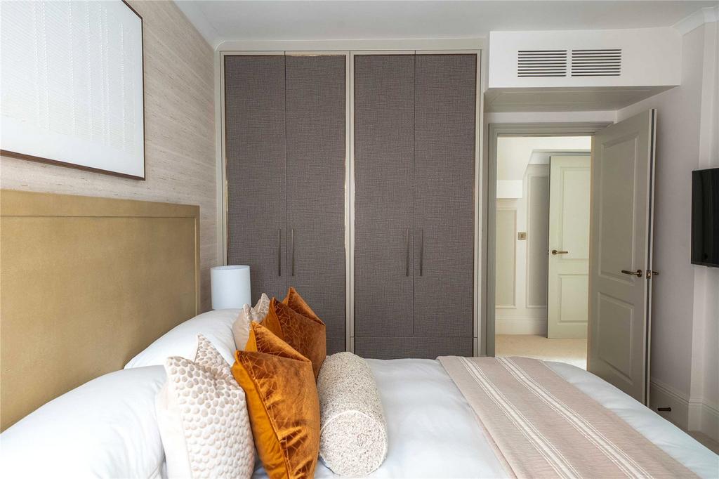 Double Bedroom