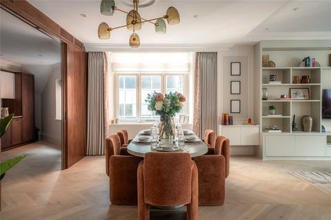 3 bedroom apartment to rent, Stratton Street, Mayfair, W1J
