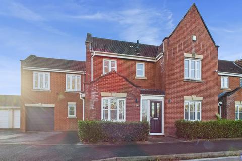 5 bedroom detached house for sale, Dunedin Way, St Georges, Weston-Super-Mare, BS22