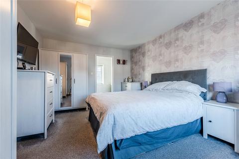 3 bedroom end of terrace house for sale, Merton Avenue, Farsley, Pudsey, West Yorkshire