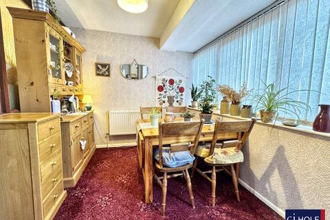 undefined, Pinemount Road, Hucclecote, Gloucester, GL3