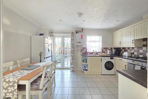 3 bedroom terraced house for sale, Woodrow Place, Spalding