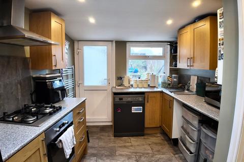 2 bedroom terraced house for sale, Station Road, Risca, NP11