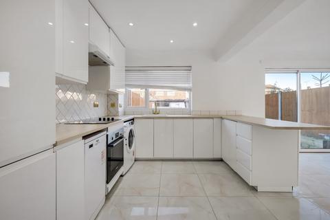 undefined, Gladwyns, Basildon, Essex, SS15 5HY