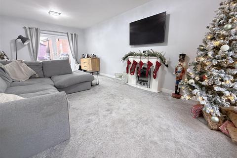 4 bedroom detached house for sale, Calder Gardens, Bingham
