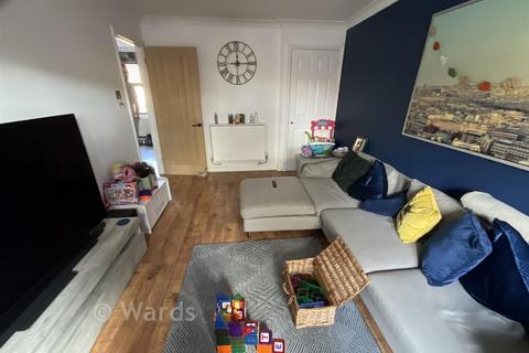 3 bedroom semi-detached house for sale, Pilgrims View, Greenhithe, Kent