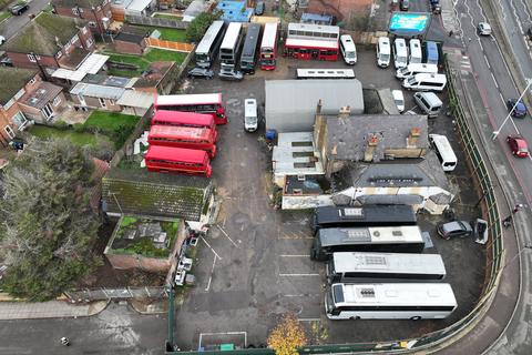 Storage to rent - Northolt UB5