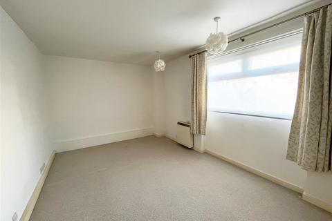 undefined, Queens Road, Wilmslow