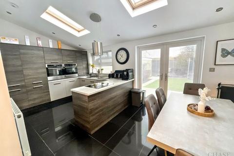3 bedroom semi-detached house for sale, Ashley Road, South Shields, NE34
