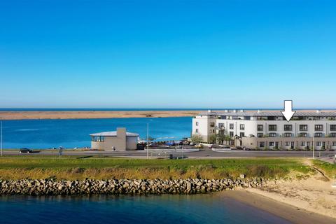 2 bedroom apartment for sale, Ferrymans Way, Weymouth DT4