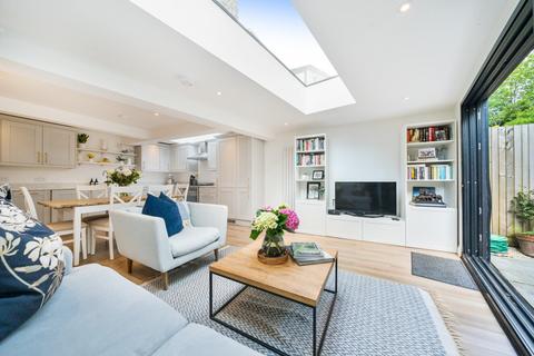 2 bedroom flat for sale, Earlsfield Road, Earlsfield, SW18