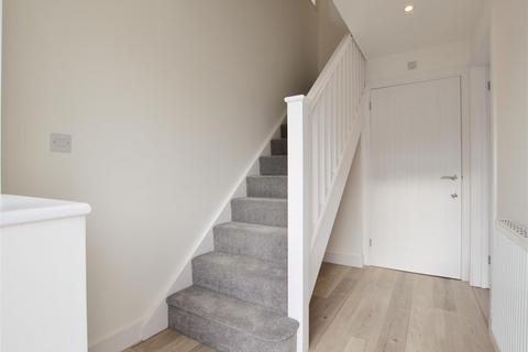 3 bedroom detached house for sale, Lancaster Avenue, Slough