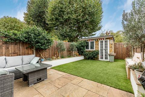 4 bedroom terraced house for sale, Steerforth Street, Earlsfield, London, SW18