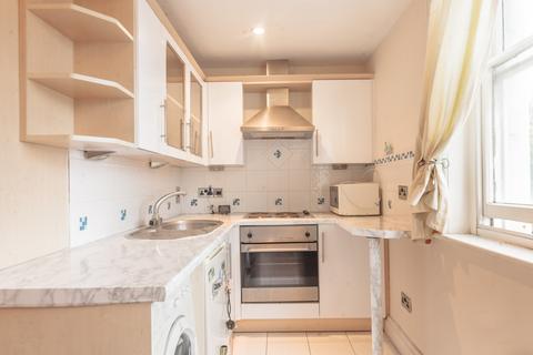 undefined, Castle Hill, Reading, Berkshire