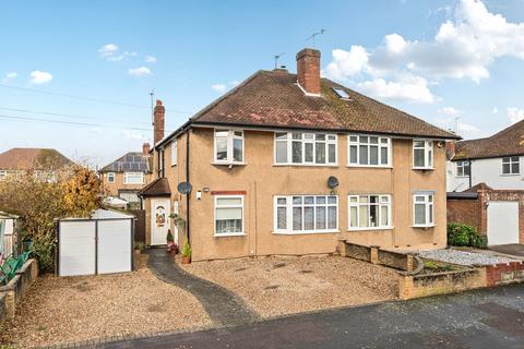 2 bedroom maisonette to rent, Briar Road, Watford, WD25
