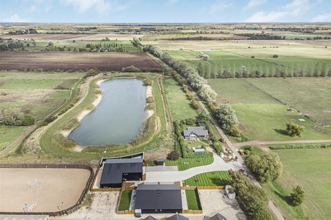 4 bedroom terraced house for sale, Lode Fen, Lode CB25