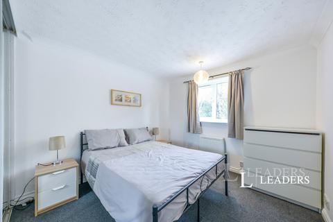 undefined, Brooklands Court, Hatfield Road, St. Albans, AL1