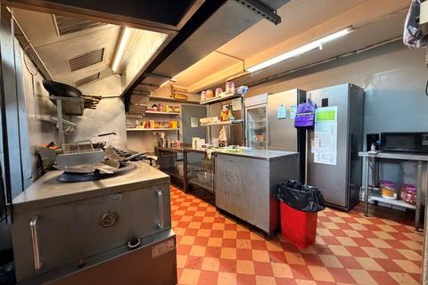 Mixed use for sale, 1, 1A & 1B Hitchin Street, Baldock, Hertfordshire, SG7 6AL