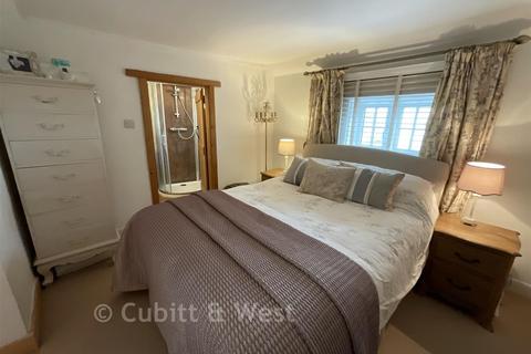 2 bedroom terraced house for sale, High Street, Angmering, West Sussex