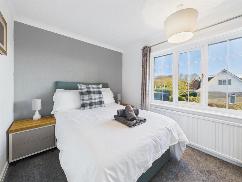 Bedroom: