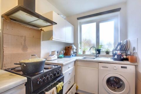 undefined, Babbacombe Drive, Bestwood, Nottingham, NG5 5FZ