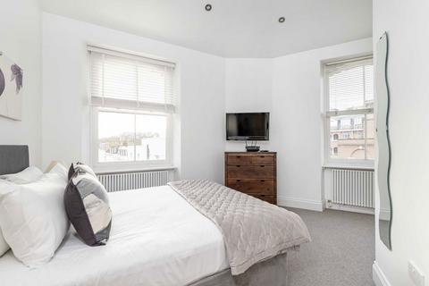 2 bedroom flat to rent, Elystan Street, London SW3