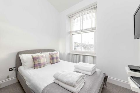 2 bedroom flat to rent, Elystan Street, London SW3