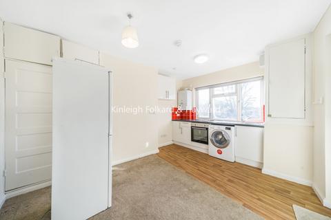 1 bedroom flat to rent, Albany Road, London, E10