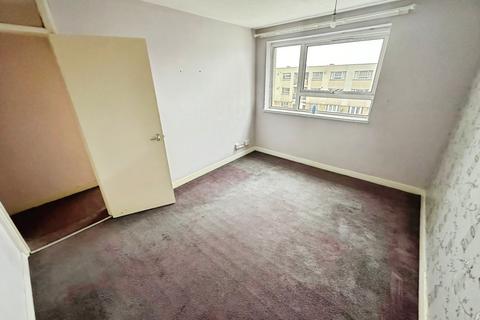3 bedroom flat for sale, St Marys Court, Peterborough PE1