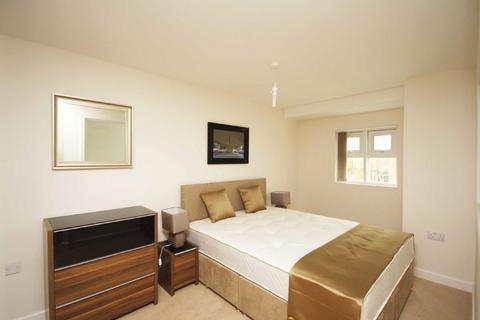 1 bedroom flat to rent, Chertsey Road, St Margarets TW1