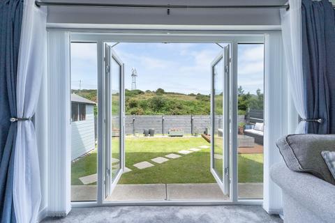3 bedroom detached house for sale, Llwyn Helyg, Amlwch, Isle of Anglesey, LL68