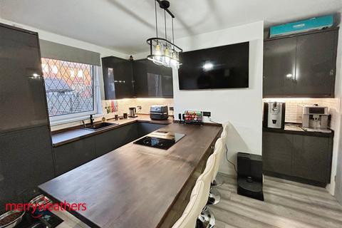 3 bedroom terraced house for sale, Blackburn Lane, Barnsley
