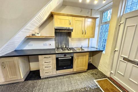 2 bedroom end of terrace house for sale, Arcadia Street, Keighley, BD21 1EJ