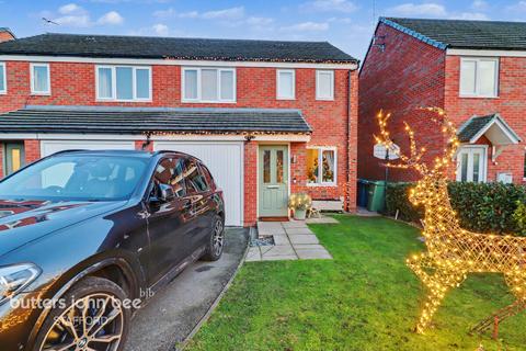 3 bedroom semi-detached house for sale, Fieldhouse Way, Stafford