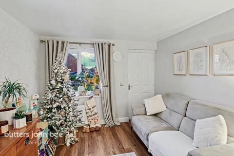3 bedroom semi-detached house for sale, Fieldhouse Way, Stafford