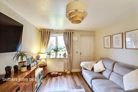 3 bedroom semi-detached house for sale, Fieldhouse Way, Stafford