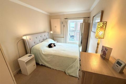 1 bedroom flat for sale, Quay Point, Poole