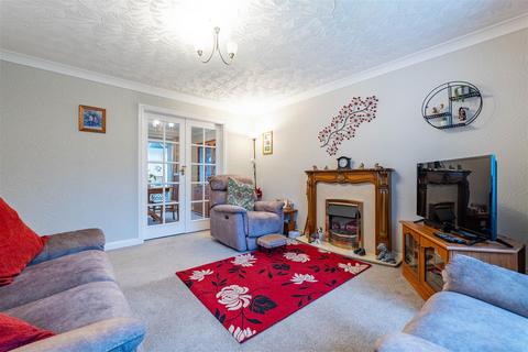 3 bedroom detached bungalow for sale, Fossdale Moss, Leyland