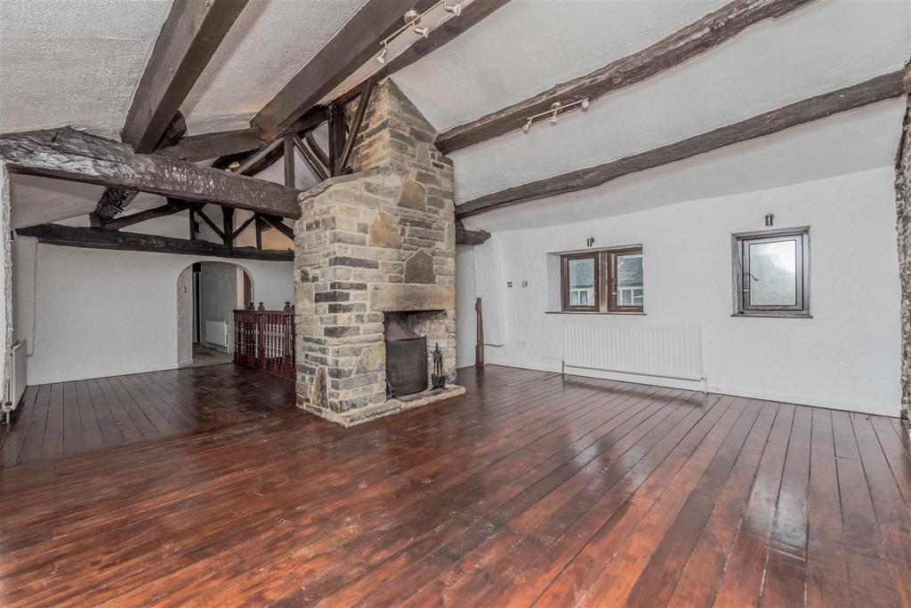 Living Room: